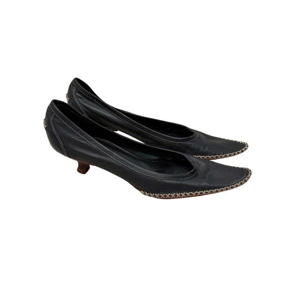 Uffizi Black Leather Whipstitch Pointed Toe Y2K Kitten Heel Pumps Size 8.5 M